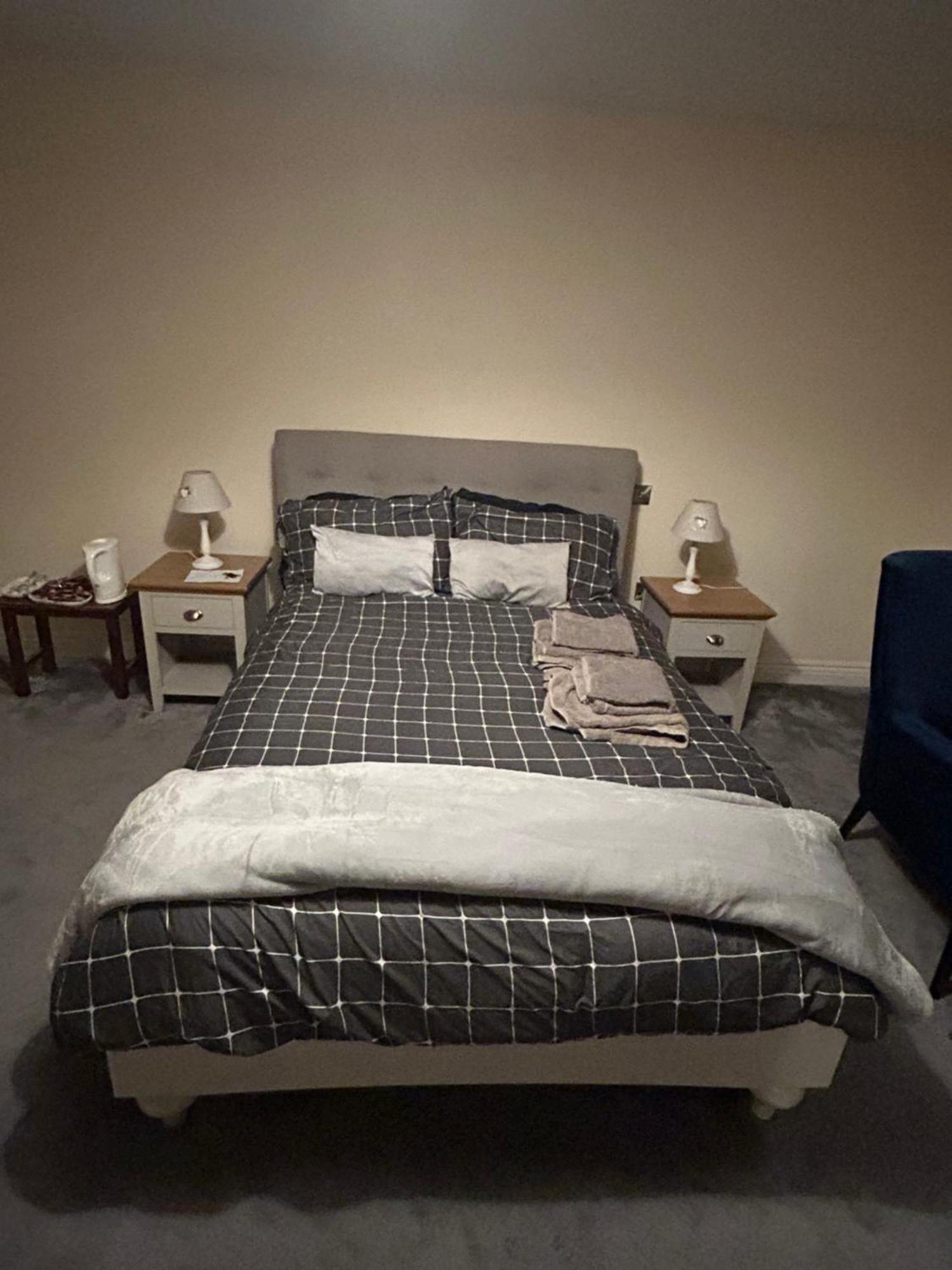 1 Luxurious Room In Family Home Killarney Eksteriør billede