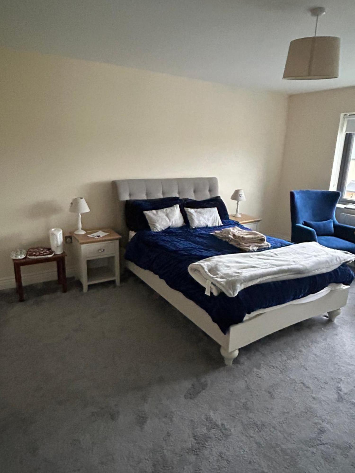 1 Luxurious Room In Family Home Killarney Eksteriør billede